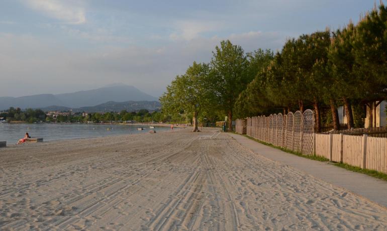 laquercia it campeggio-lago-di-garda-lazise-fronte-lago-con-late-check-out 020