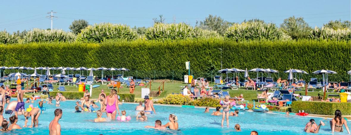 laquercia en pet-friendly-campsite-lake-garda-with-services-for-holidays-with-dogs 029